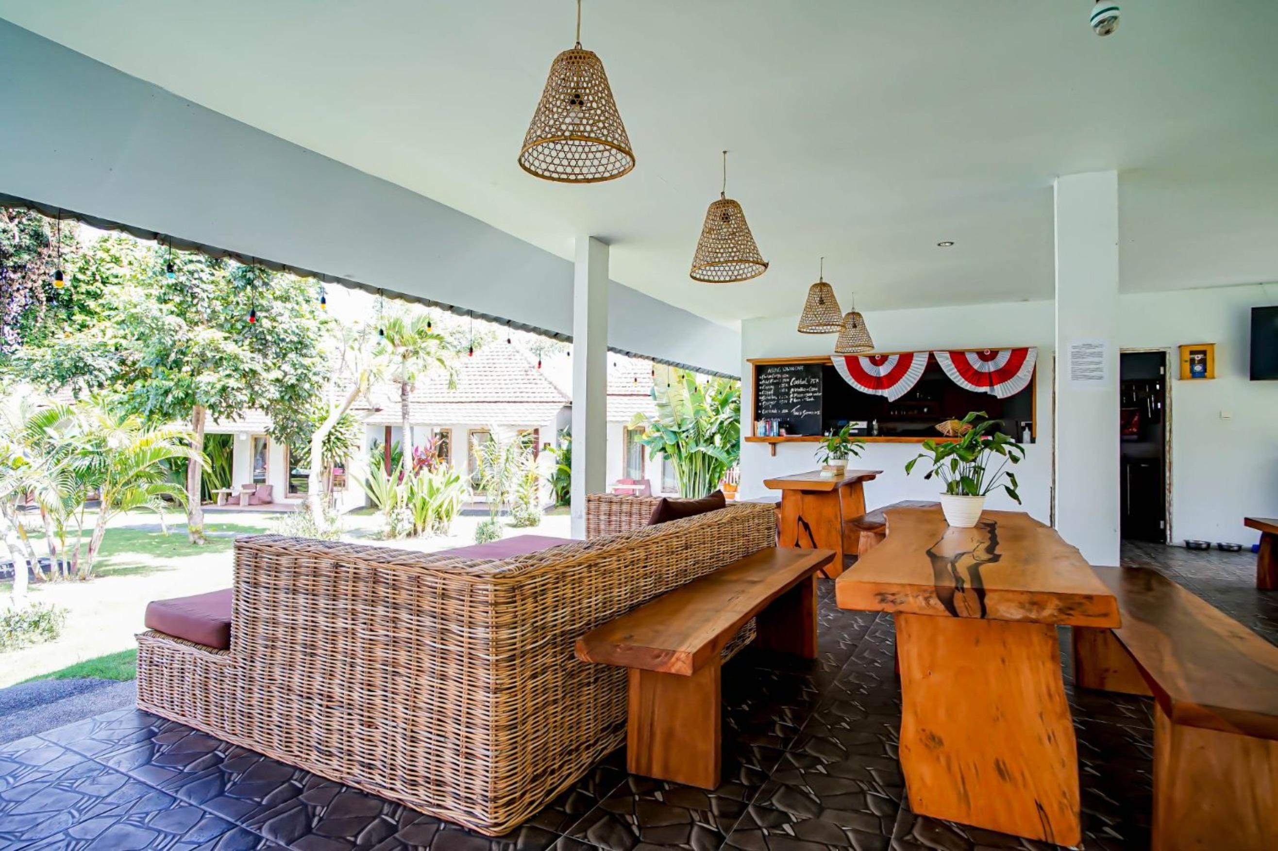 Agung Wiwin Homestay & Restaurant Mengwi المظهر الخارجي الصورة