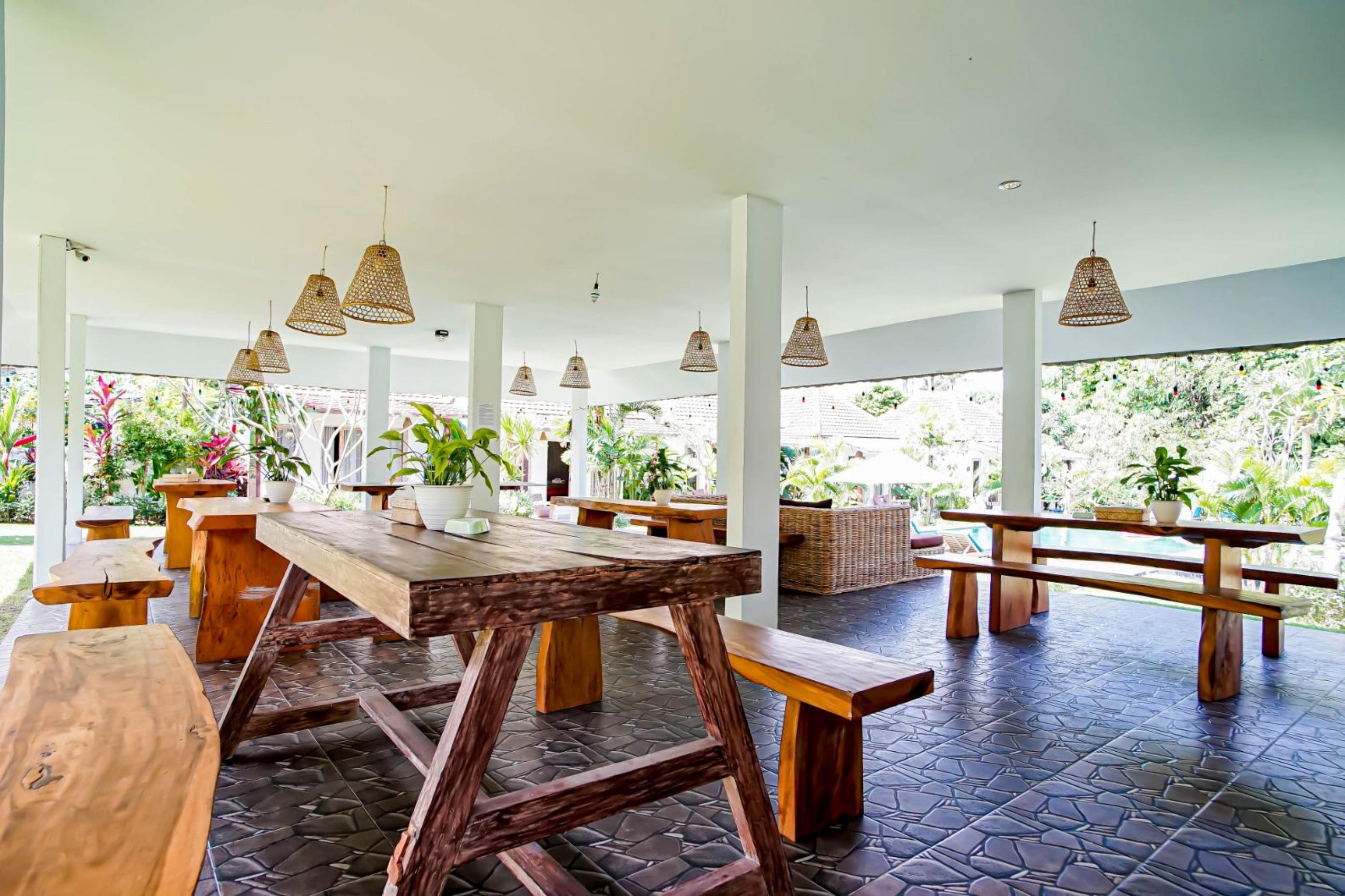 Agung Wiwin Homestay & Restaurant Mengwi المظهر الخارجي الصورة