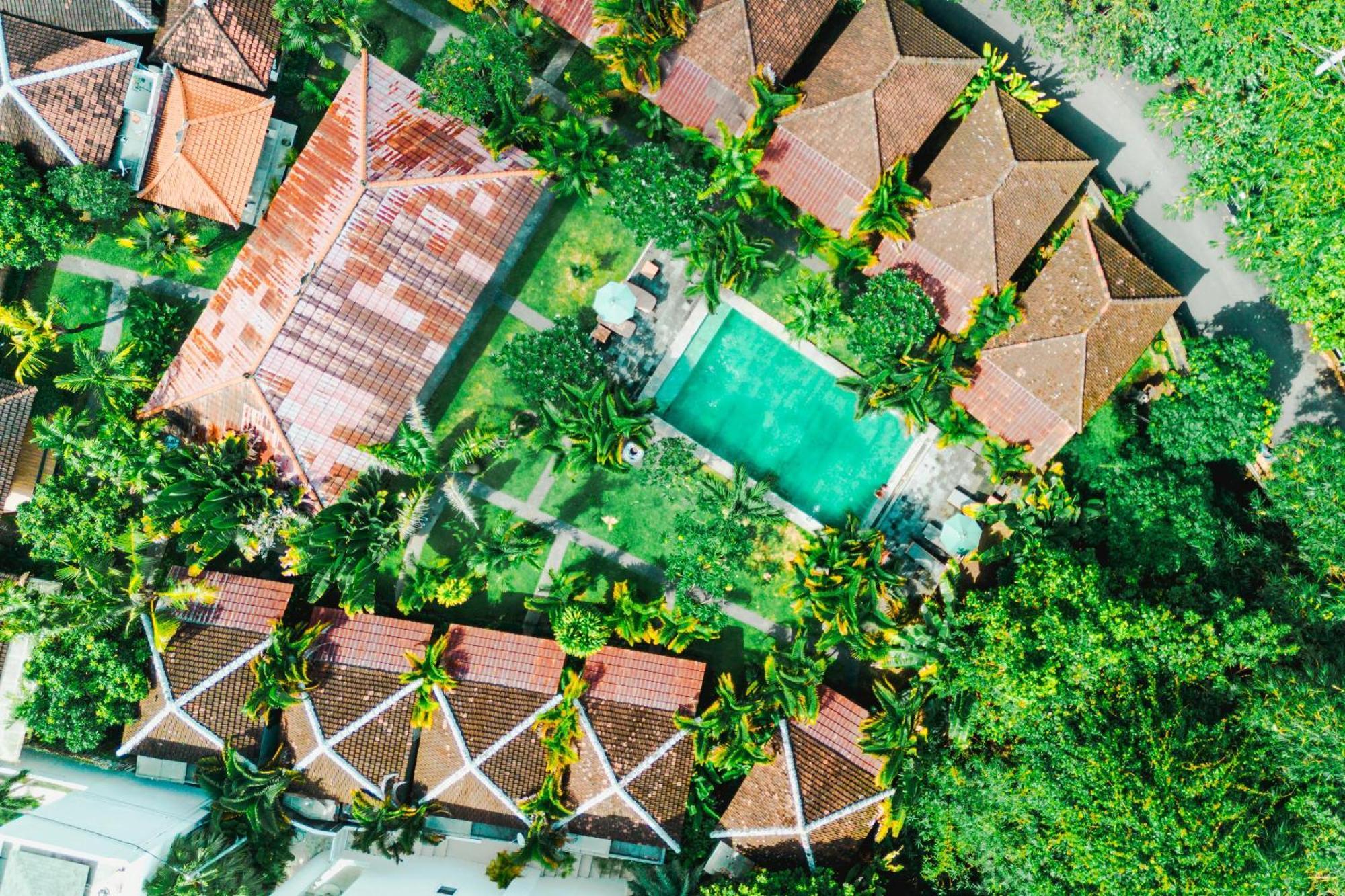 Agung Wiwin Homestay & Restaurant Mengwi المظهر الخارجي الصورة