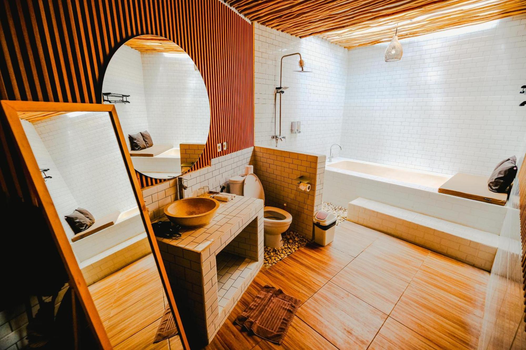 Agung Wiwin Homestay & Restaurant Mengwi المظهر الخارجي الصورة